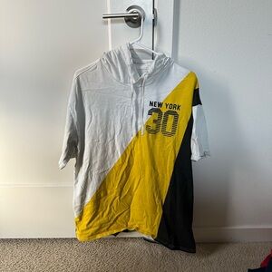 Express graphic T-shirt!